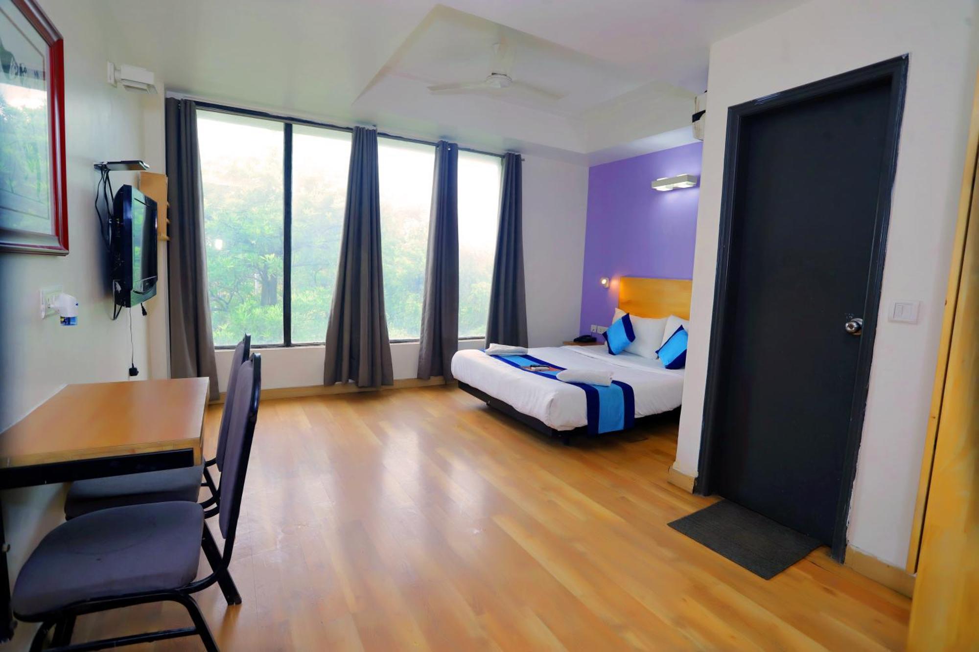 Hotel The Centrum - Nfc New Delhi Exterior photo